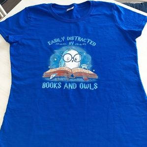 NWOT Bookreaders and Owl lovers tee